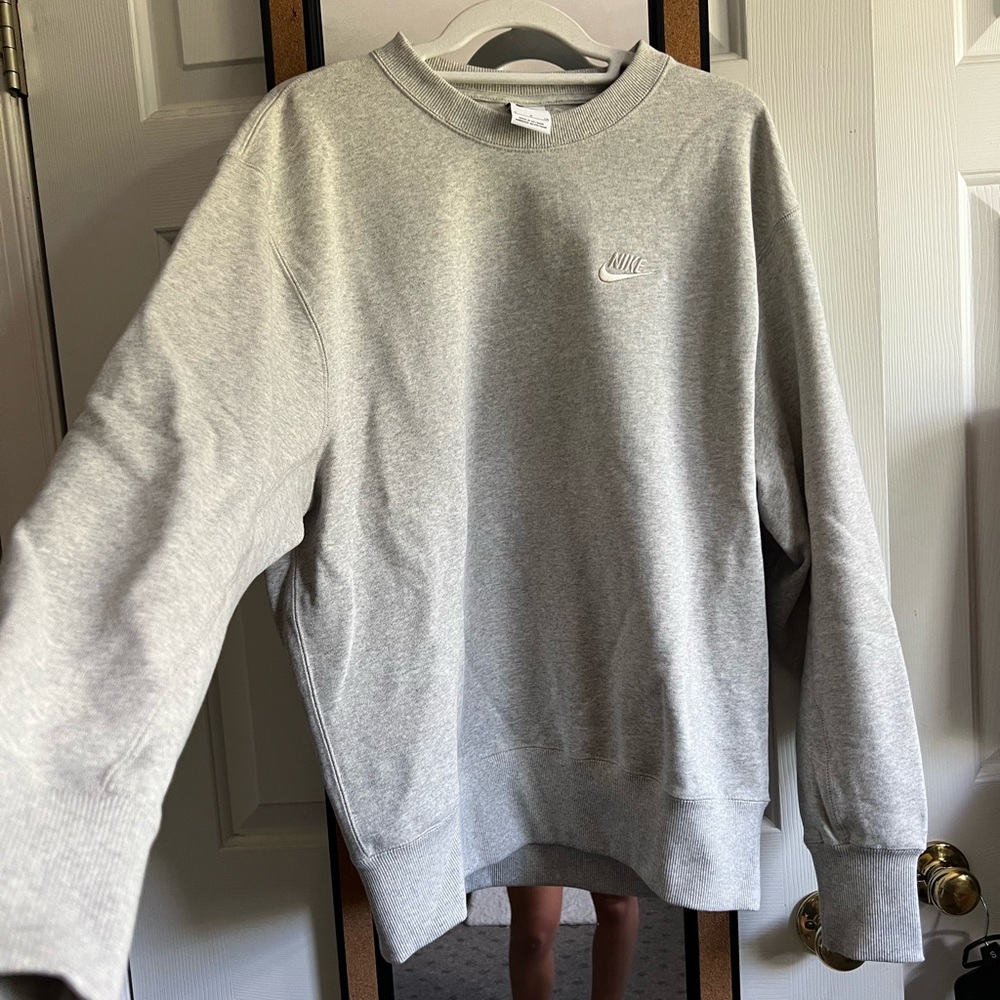 Gray oversized Nike sweatshirt